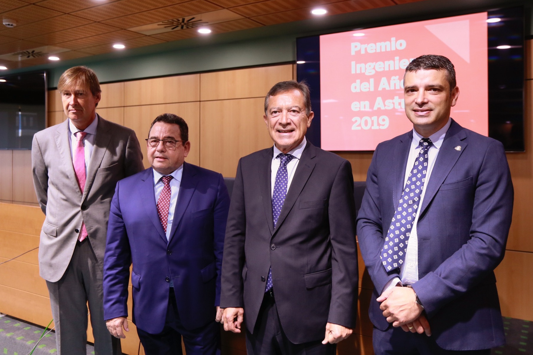 Lucía García Linares y Fernando Alonso Cuervo, galardonados con el Premio Ingeniero del Año en Asturias 2019 1